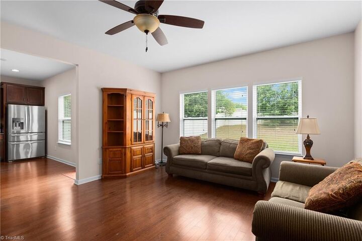 Property Photo:  427 Inlet Place Drive  NC 27127 