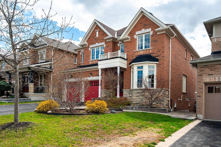 Property Photo: 17 Mason Drive ON L9R 0M1