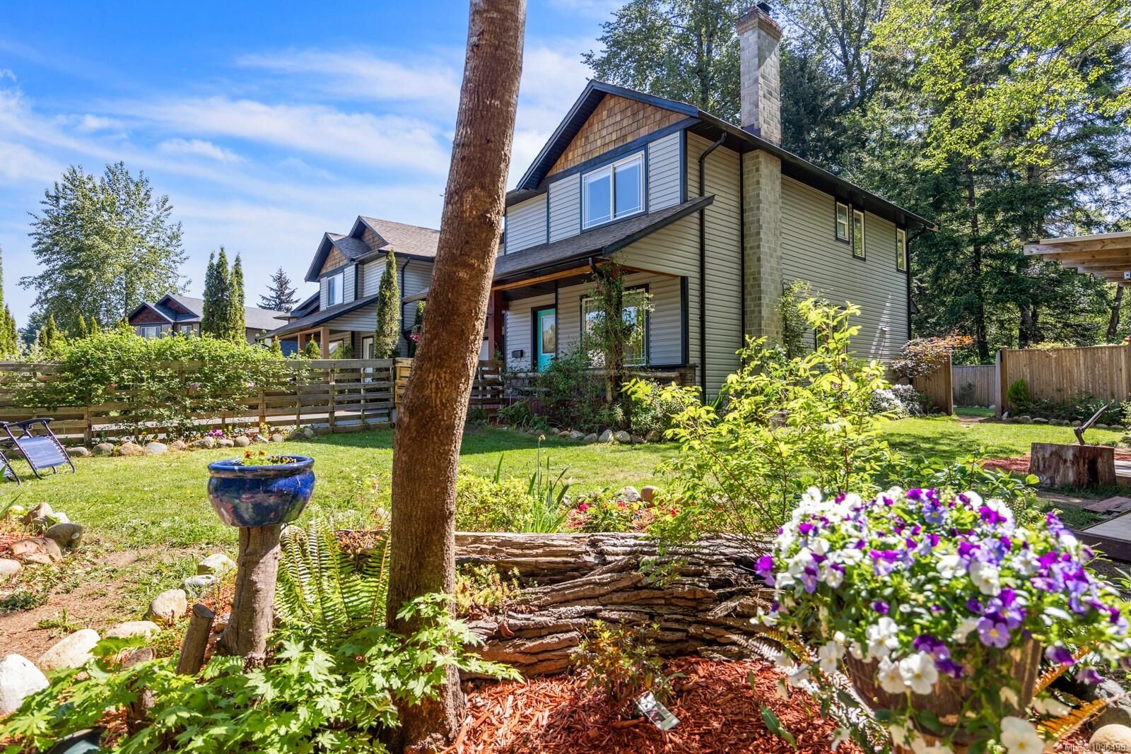 Property Photo:  2700 Tater Pl B  BC V9N 8Z5 