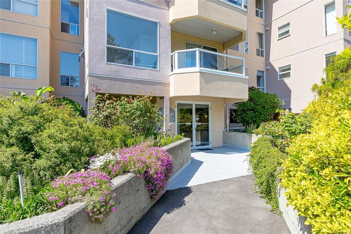 Property Photo:  2600 Ferguson Rd 1168  BC V8M 2C1 