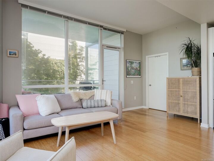 Property Photo: 399 Tyee Rd #105 BC V9A 0A8