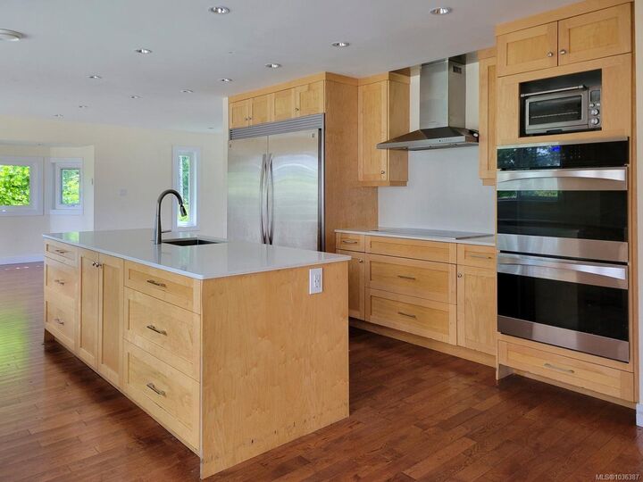 Property Photo:  4611 McGill Rd  BC V0R 1N1 