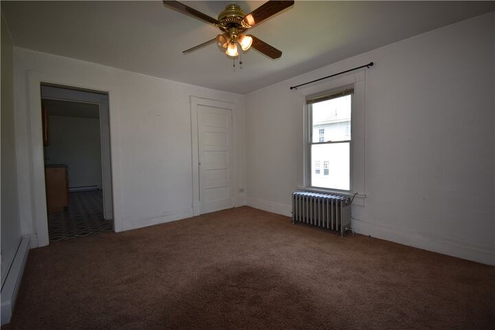 Property Photo:  638 Pittsburgh St 2  PA 15144 