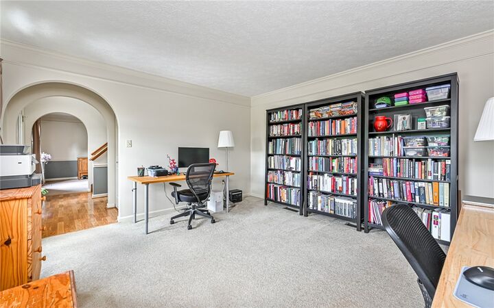 Property Photo: 4823 Shamrogue Ct PA 15101
