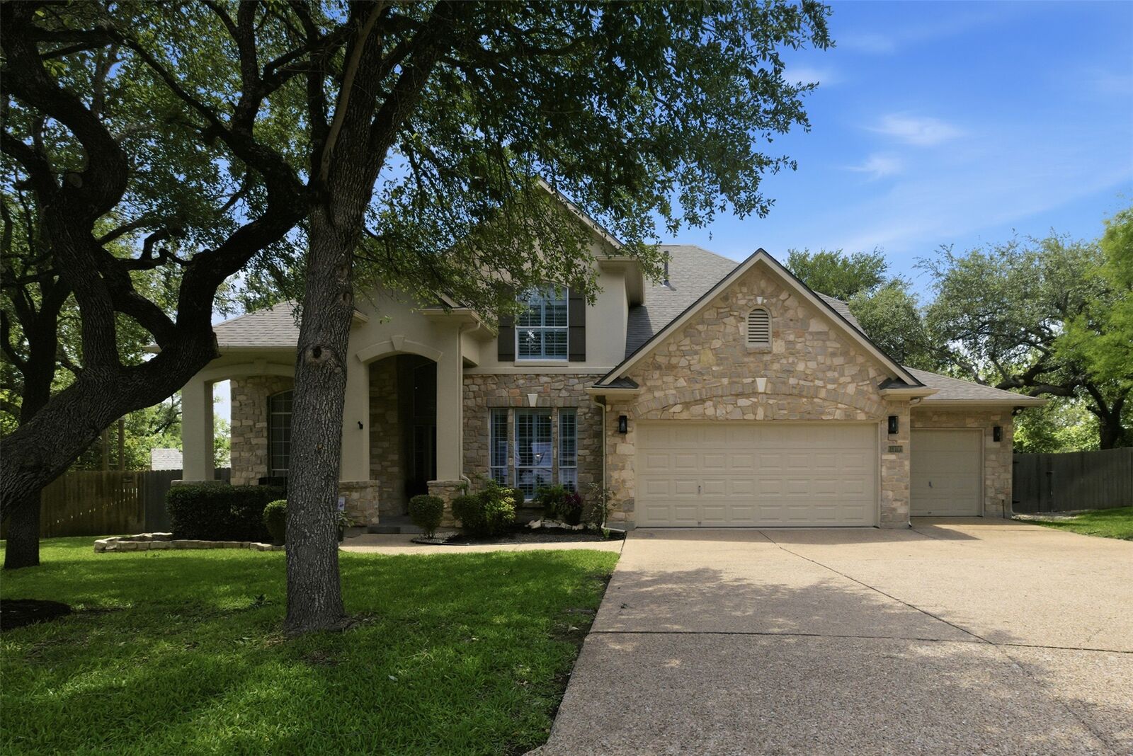Property Photo:  6400 Magenta Lane  TX 78739 