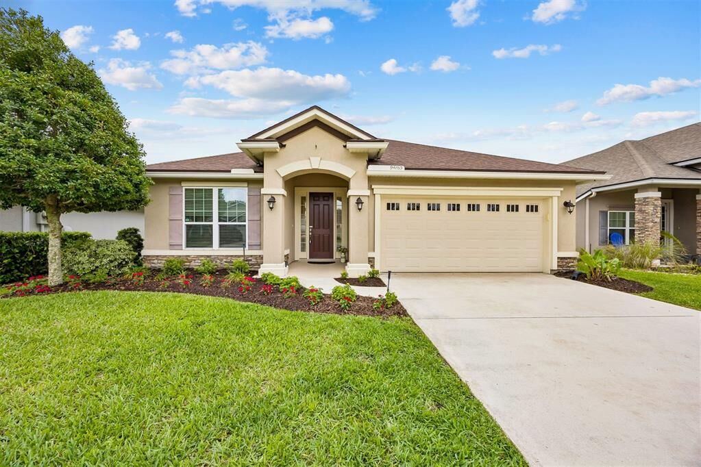 Property Photo:  94165 Woodbrier Circle  FL 32034 