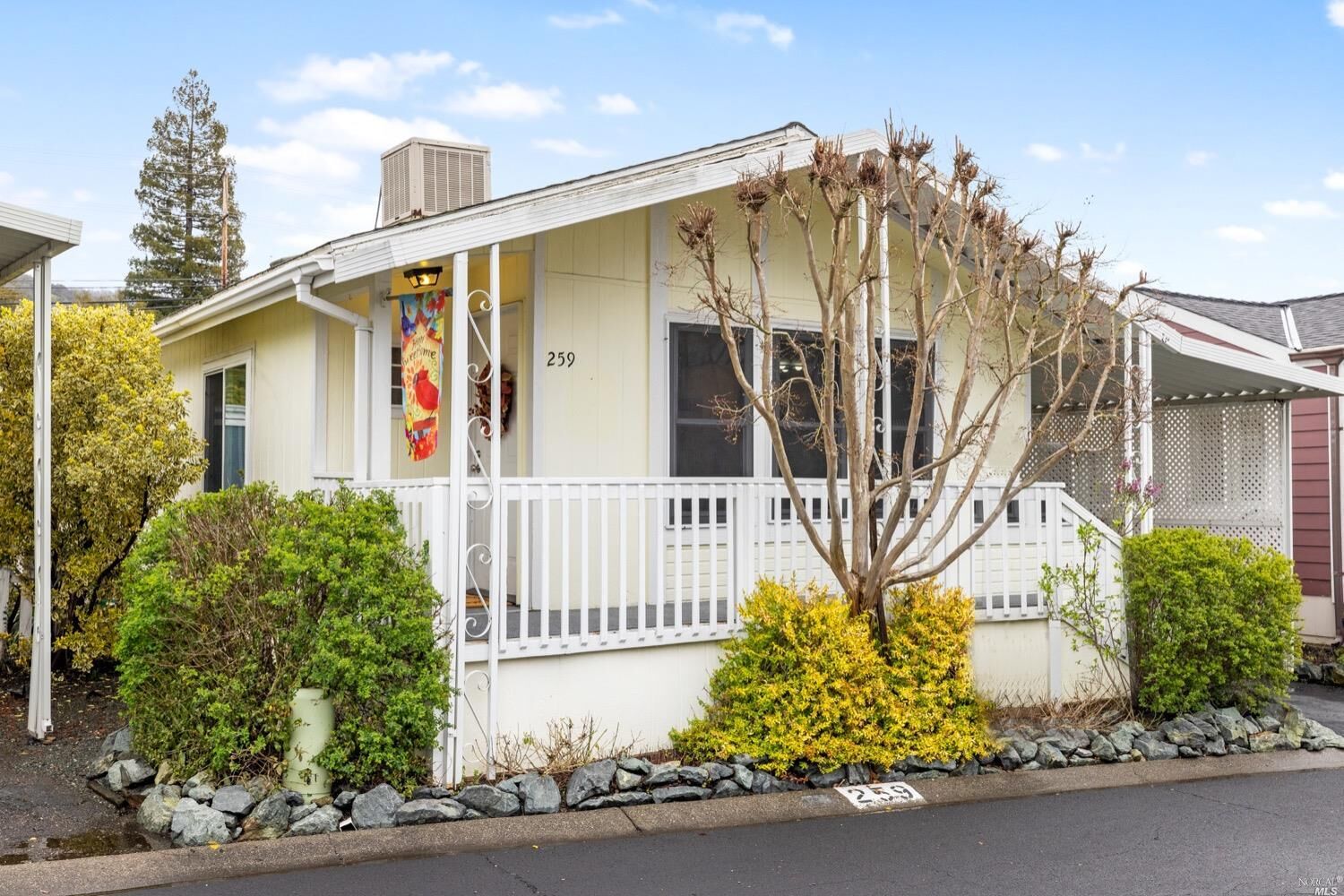 Property Photo:  259 Hermosa Circle  CA 95409 