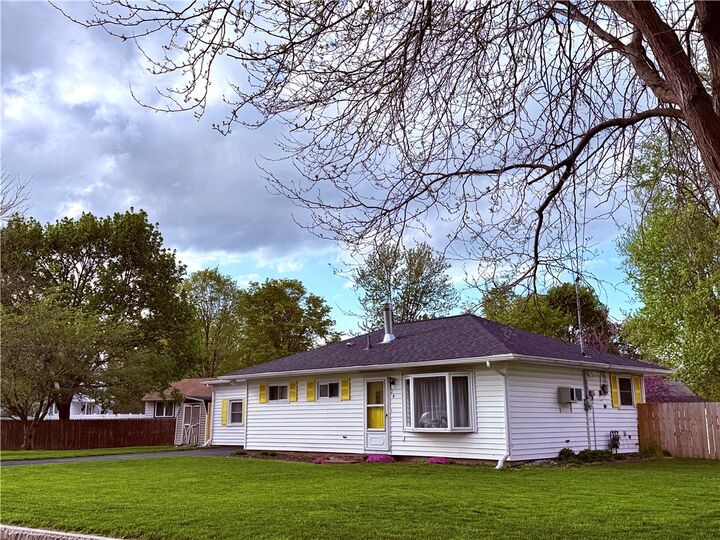 Property Photo:  24 Garden Street  NY 14456 