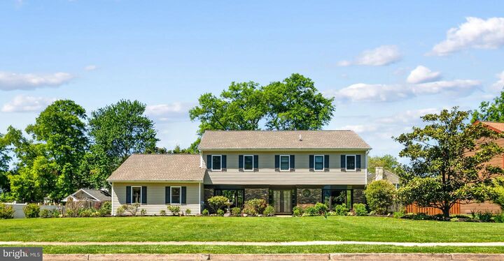Property Photo:  329 Sherwood Drive  PA 19067 