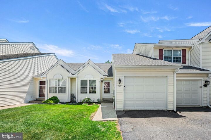 Property Photo:  125 N 4th Street  PA 19503 