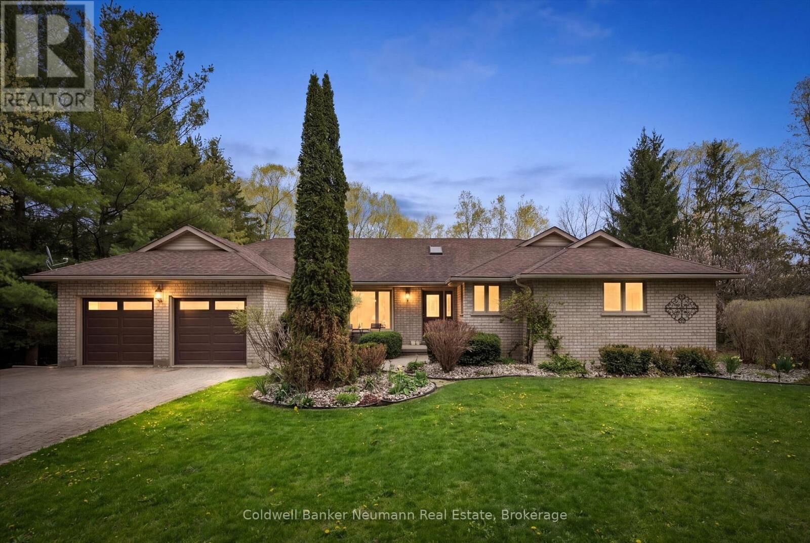 Property Photo: 25 Riverview Drive ON N0B 1S0