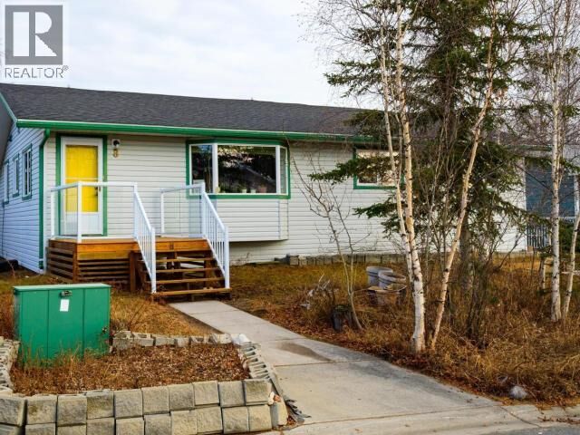 Property Photo:  8 Negus Place  NT X1A 2W1 