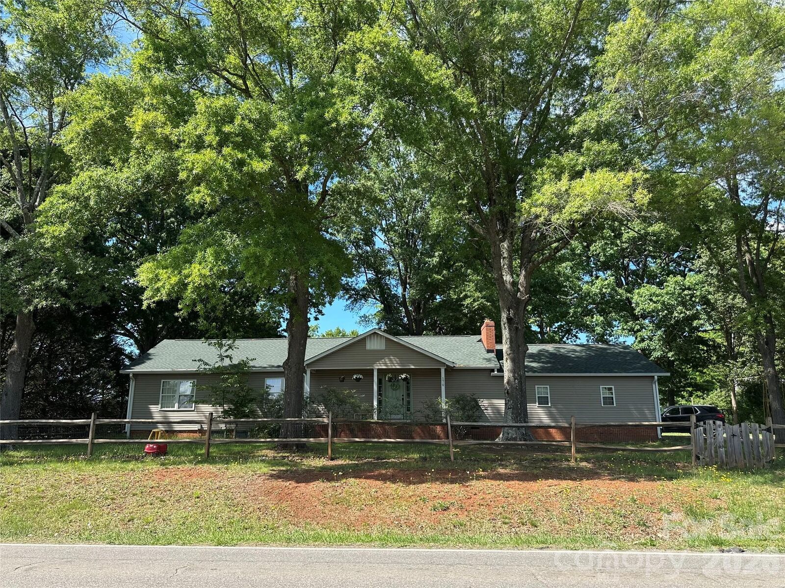 Property Photo:  170 Scotts Creek Road  NC 28625 