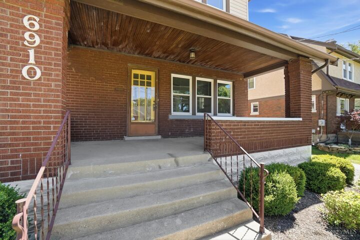 Property Photo: 6910 Ohio Avenue OH 45236