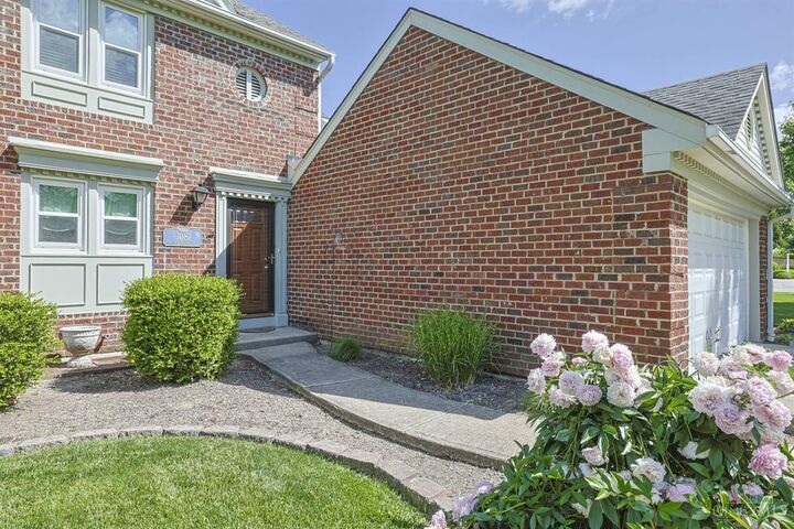 Property Photo:  1081 Oysterbay Drive  OH 45255 