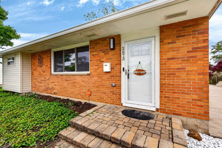 Property Photo:  2673 Kingston Avenue  OH 43123 