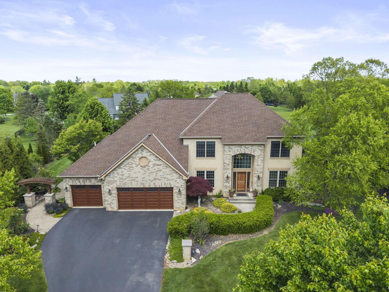 Property Photo:  10549 Churchill Drive  OH 43065 