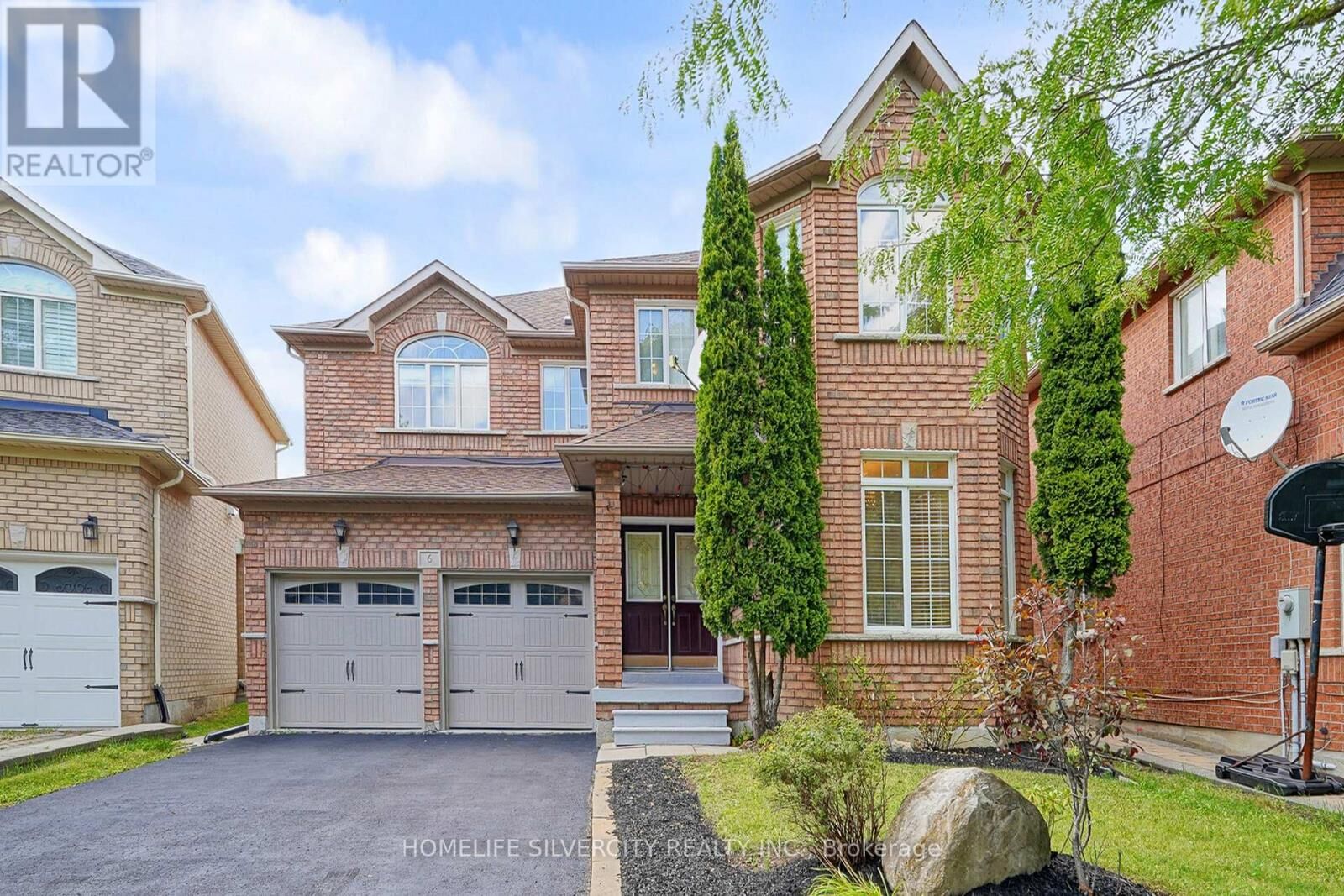 Property Photo:  6 Rouge Fairway Street  ON L3S 4H5 