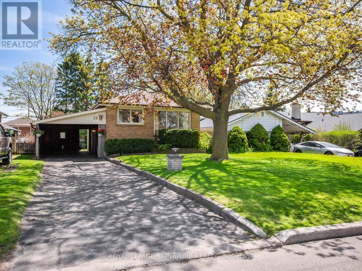 Property Photo:  25 Stavely Avenue  ON M1K 4P2 