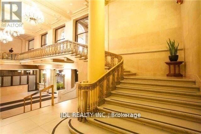Property Photo:  1 King Street West 2706  ON M5H 1A1 