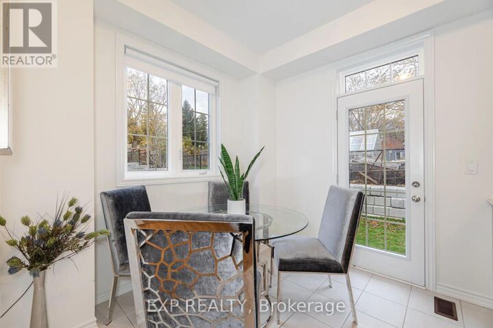 Property Photo:  68 First Street 24  ON L9W 2E4 