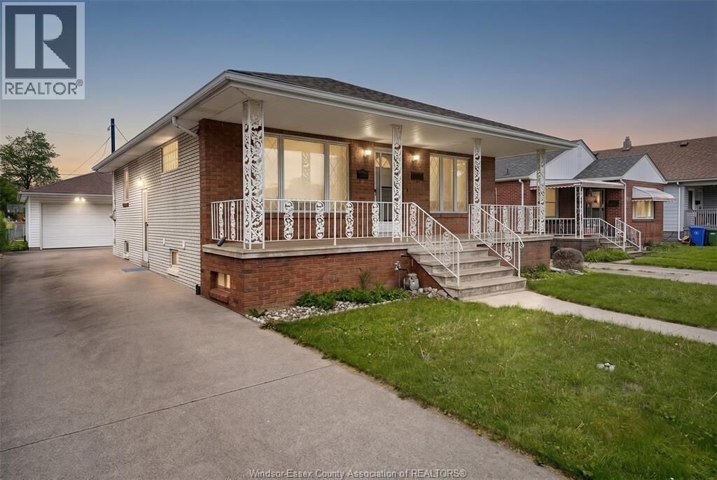 Property Photo:  1639 Langlois Avenue  ON N8X 4M4 