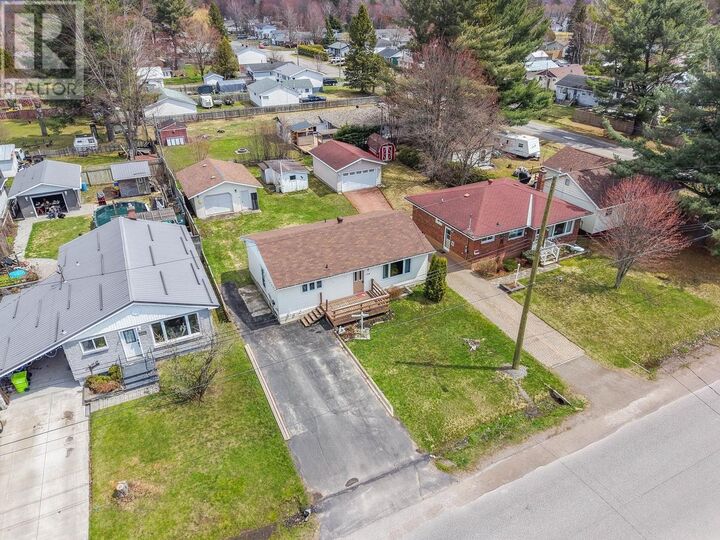 Property Photo: 154 Manitou Dr ON P6B 5K9