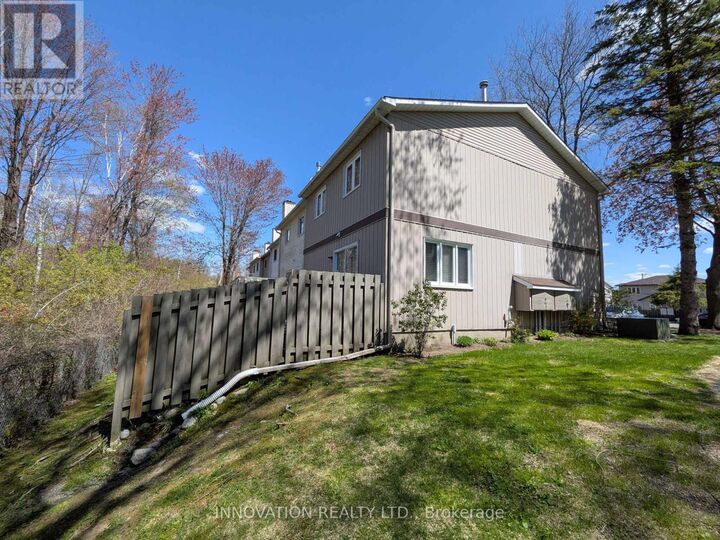 Property Photo:  1773 Bellmanor Court  ON K1T 2V6 