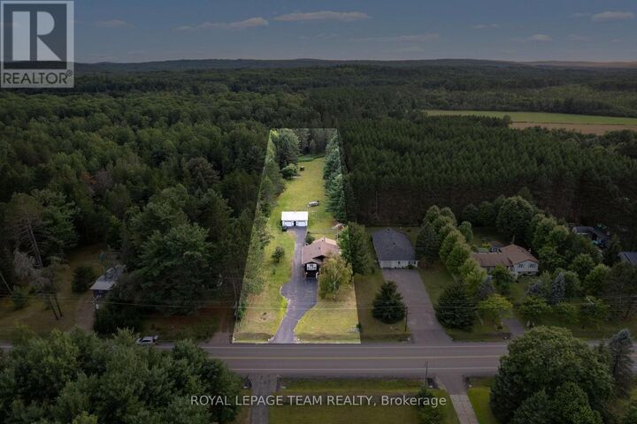 Property Photo:  2365 Simpson Pit Road  ON K0J 2J0 