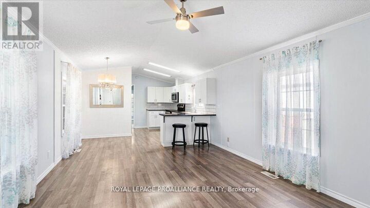 Property Photo:  311 Dundas Street East 18  ON K8V 1M1 