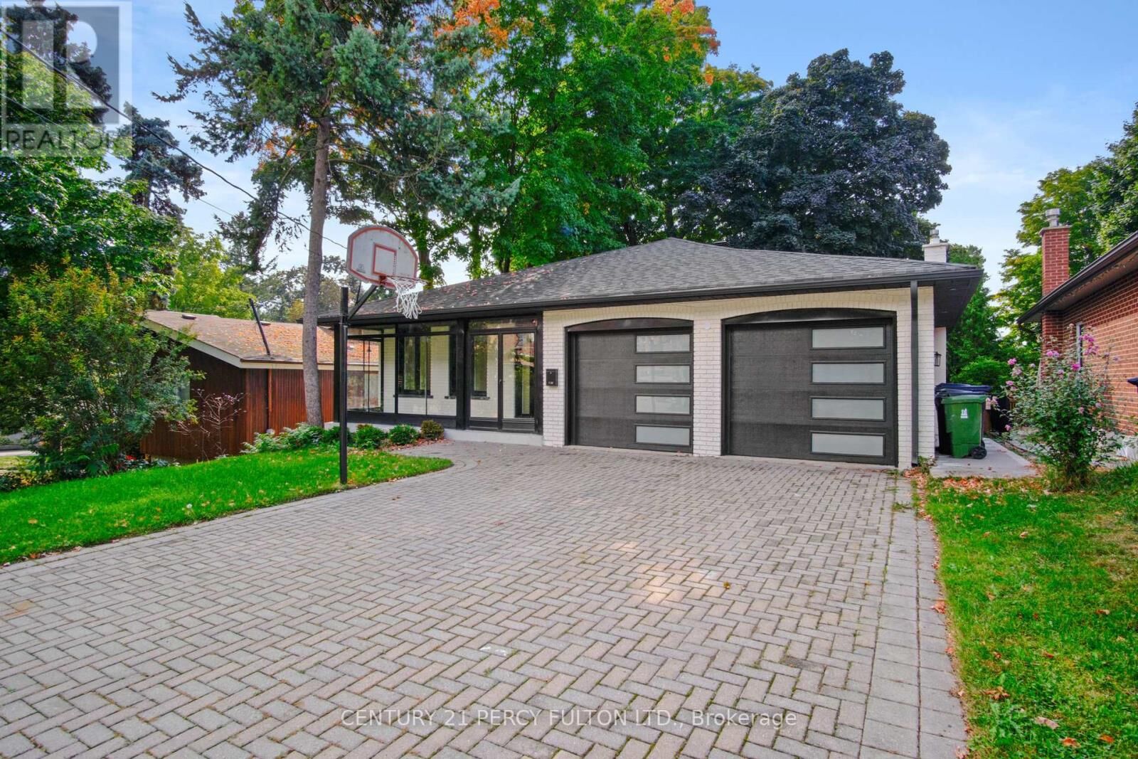 Photo de la propriété:  78 Agincourt Drive Main &Amp 2nd  ON M1S 1M6 