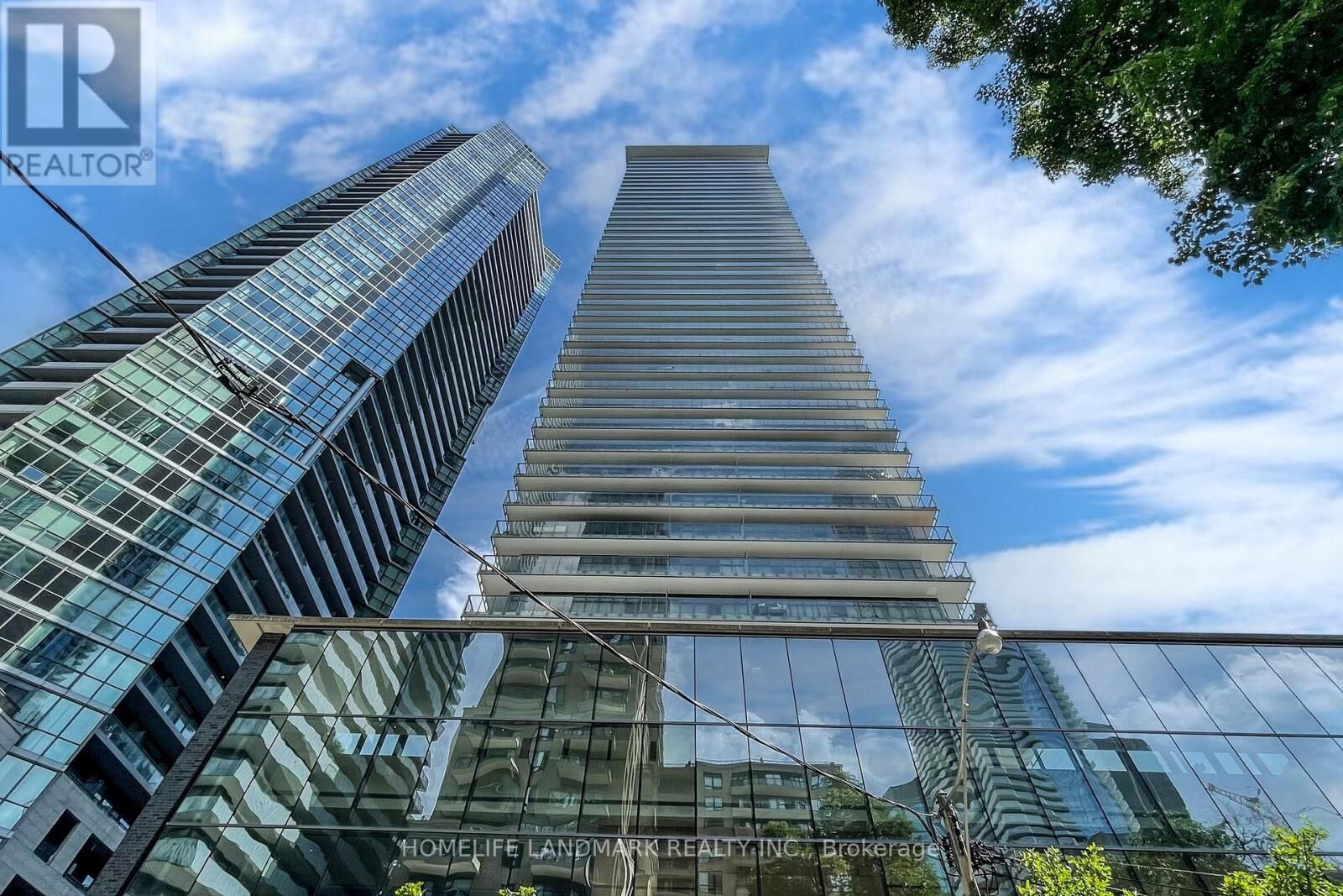 Property Photo:  33 Charles Street East 3406  ON M4Y 0A2 