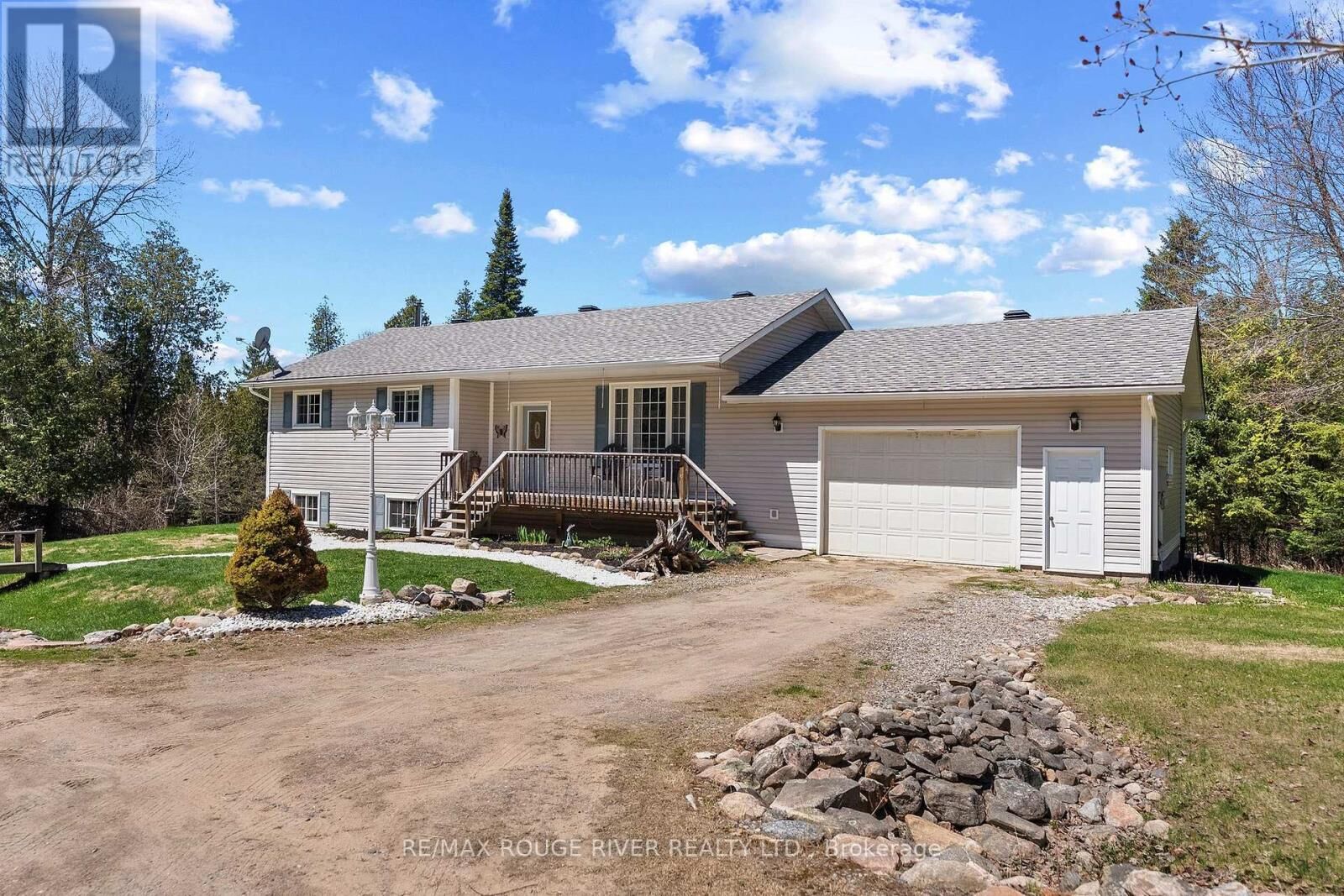 Property Photo:  253 Hass Road  ON K0L 1G0 