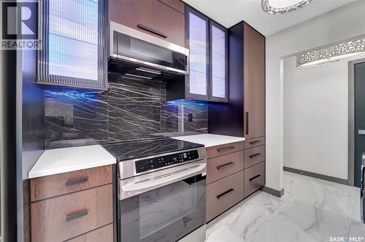 Property Photo:  6 1604 Main Street  SK S7H 0L7 