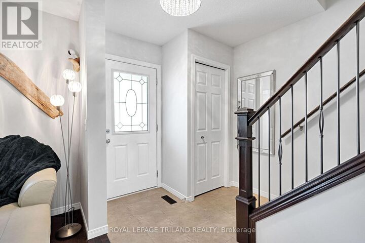 Property Photo:  2145 North Routledge Park 41  ON N6G 0J8 