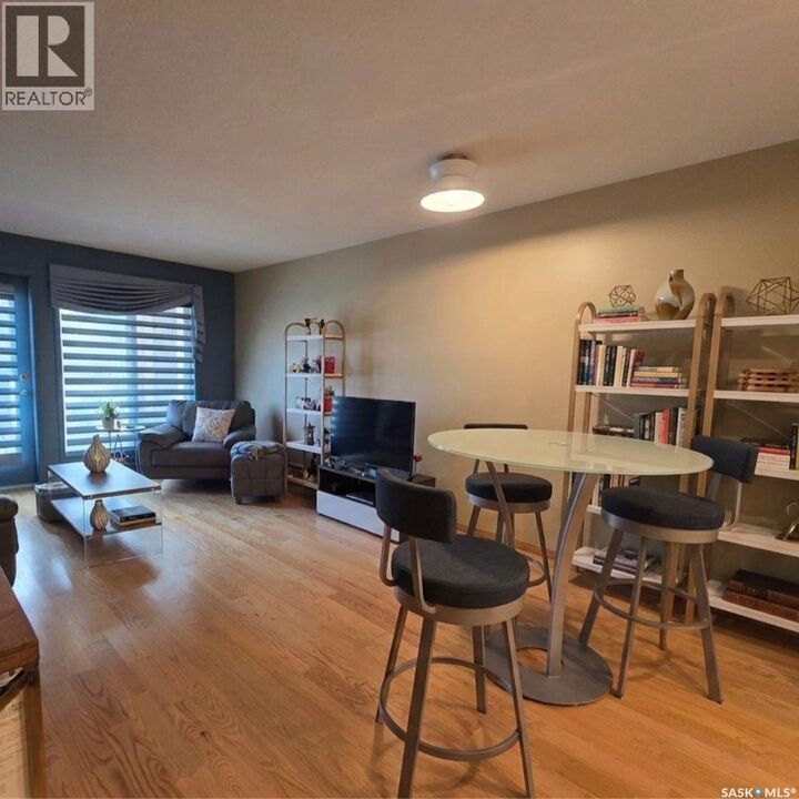 Property Photo:  205 2244 Smith Street  SK S4P 2P4 