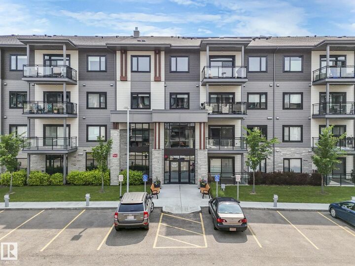 Property Photo:  #127 524 Griesbach Pr NW  AB T5E 6X2 