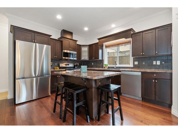 Property Photo:  47216 Laughington Place  BC V2R 0J3 