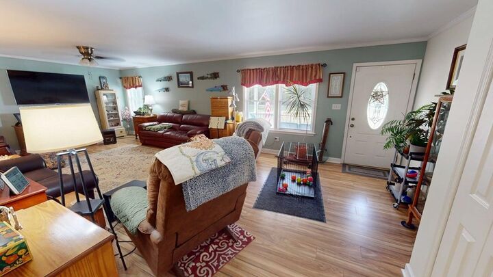 Property Photo:  16223 Country Club Rd  VA 23410 