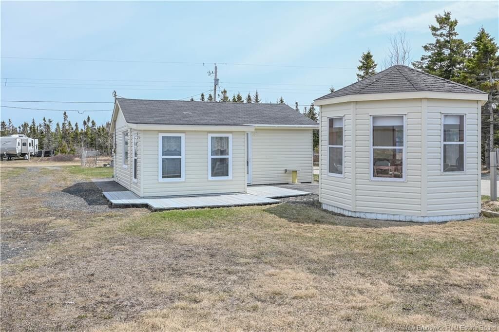 Property Photo:  38 Forbes Lane  NB E8T 1H9 