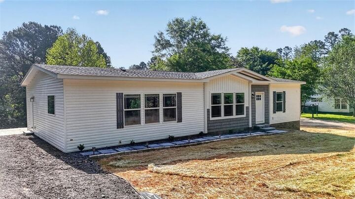 Property Photo: 168 Puckett Road GA 30183