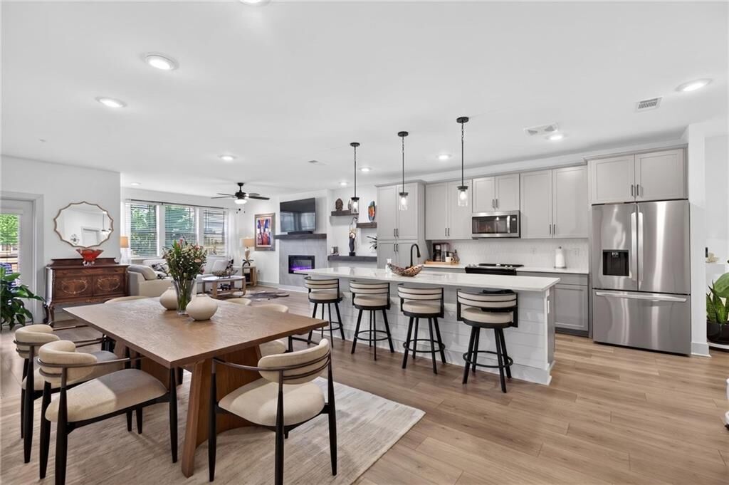 Property Photo:  3342 Orwell Way 1206  GA 30041 