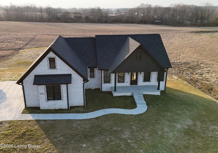 Property Photo: 243 Sweet Grass Ct KY 42748