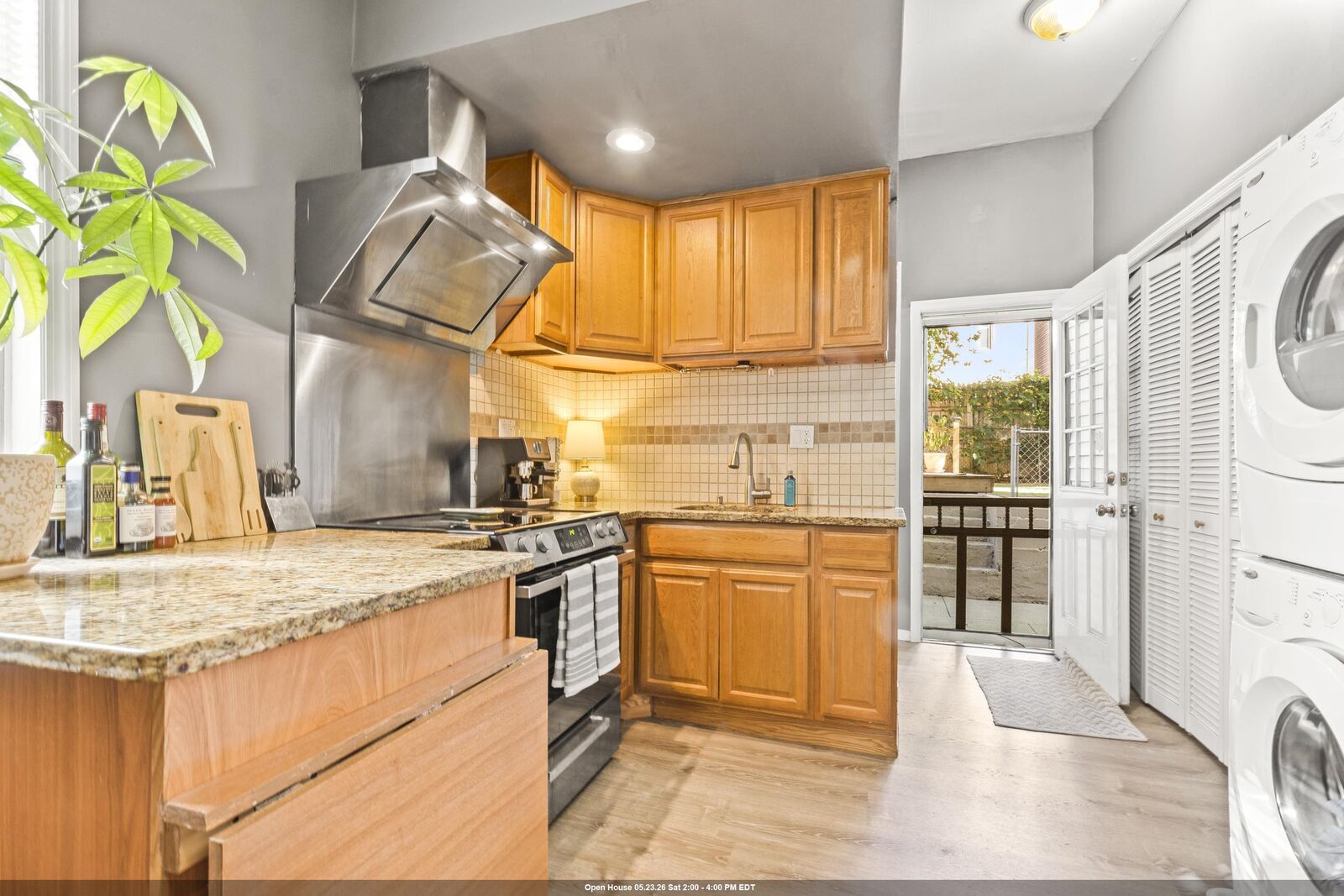 Property Photo:  616 10th St 2  NJ 07087 