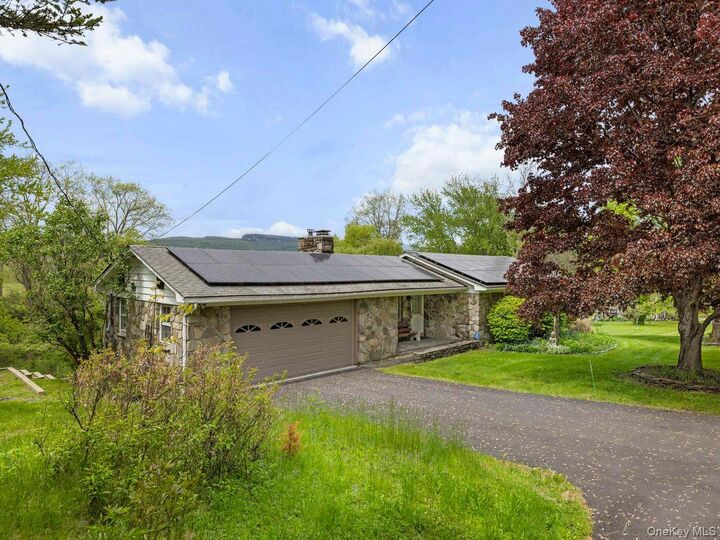 Property Photo:  231 State Route 208  NY 12561 