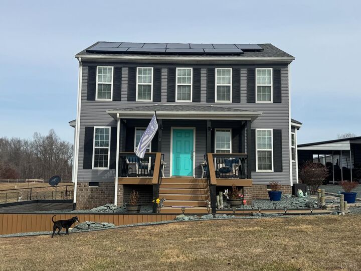Property Photo: 95 Shaunah Lane VA 23093