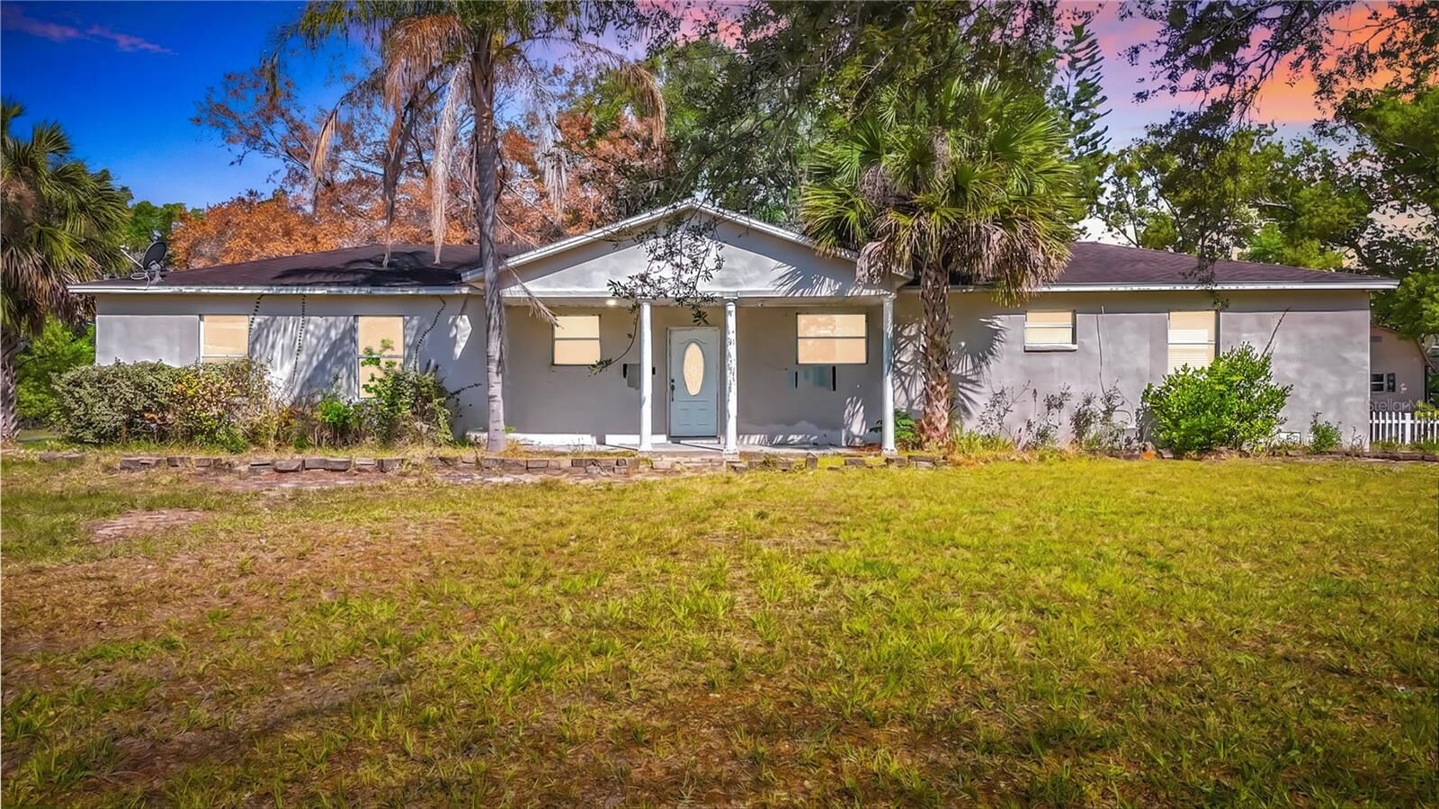 Property Photo:  1003 W Outbound Place  FL 33612 