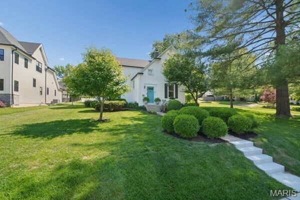 Property Photo:  340 W Essex Avenue  MO 63122 