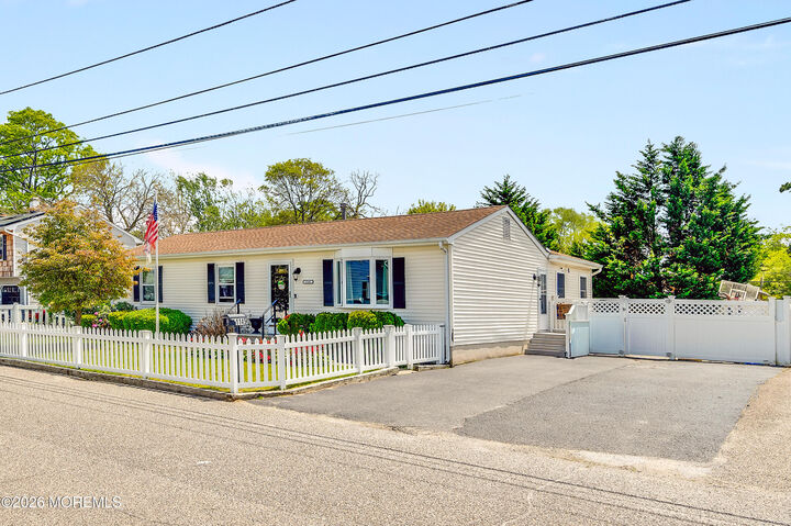 Property Photo:  1145 Windward Avenue  NJ 08722 