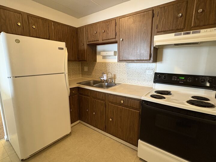 Property Photo:  9074 W Terrace Drive 5C  IL 60714 
